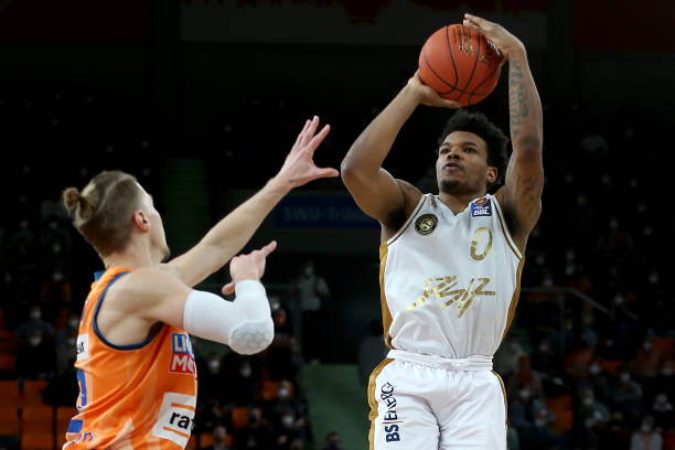 黄金组合铸 黄金组合铸