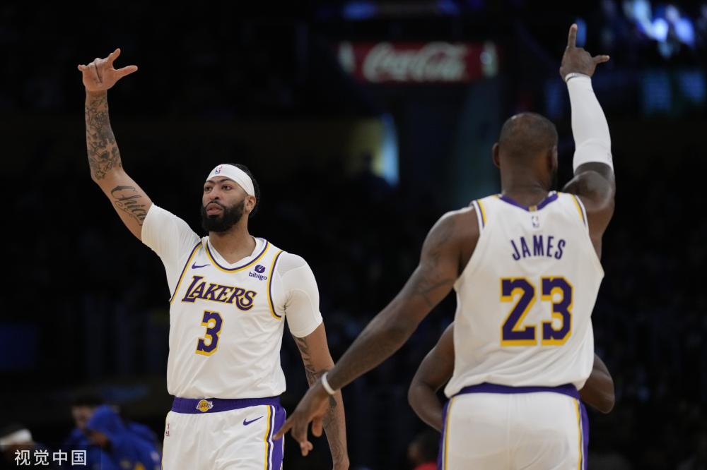 足球上有着 足球上有着