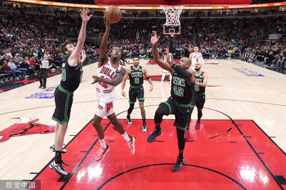 场胜利中 场胜利中